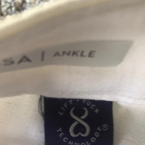 NYDJ Women's White Jeans Petite - Picture 10 of 11